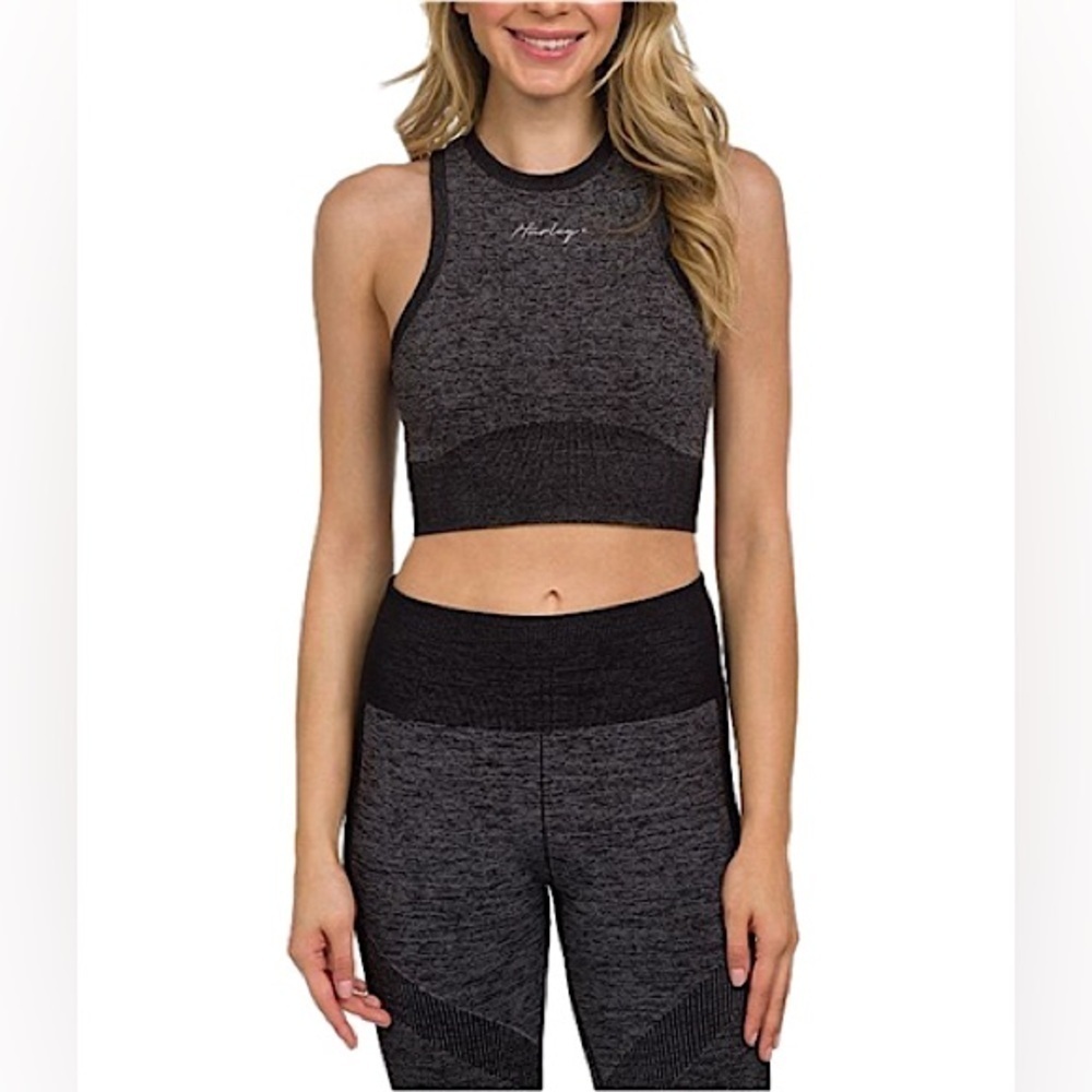 Hurley Womens Seamless Cropped Workout Tank S Gray Black Racerback Yoga Top